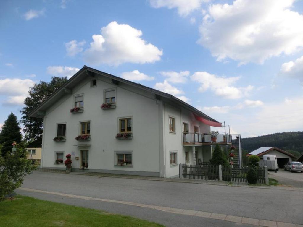 Ferienhaus Gustl Bischofsreut Экстерьер фото